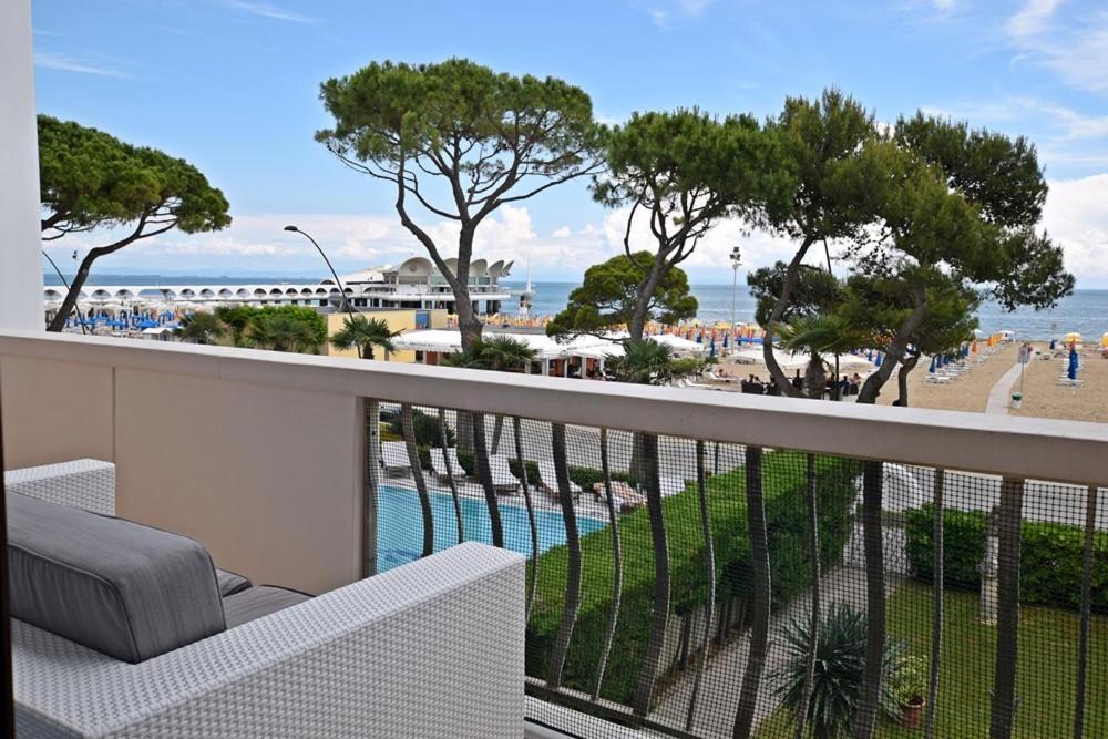 Villa Lory Lignano Sabbiadoro Eksteriør billede